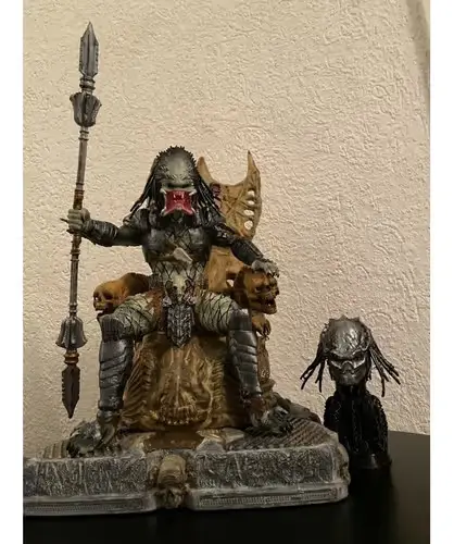 King Predador On Throne Stl/obj Para Impresión 3d